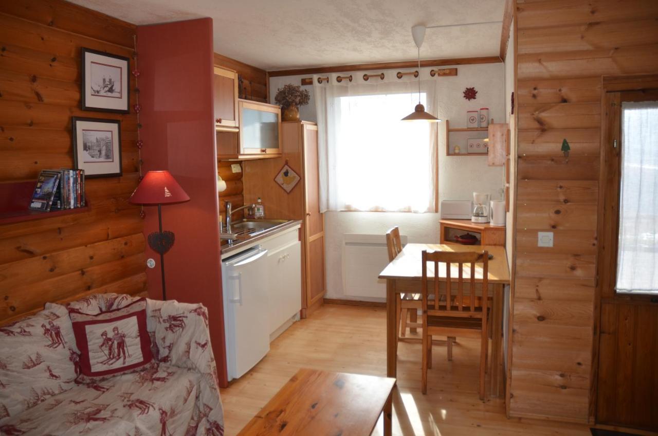 Appartement Chalet Rouge Sorbier à Font-Romeu-Odeillo-Via Extérieur photo